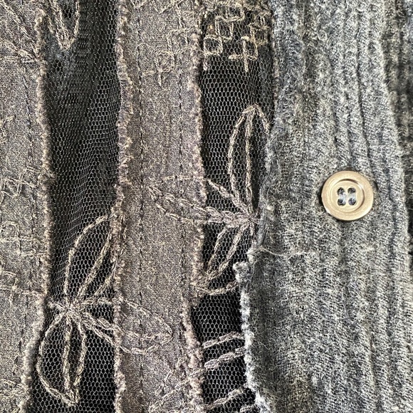 POL Distressed Patchwork Button-Up Shirt Sz MED - Picture 7 of 7